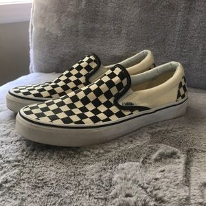 women’s size 10.5 checkered slip on vans